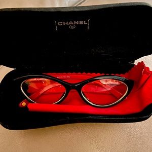 100% authentic CHANEL reading prescription glasses frame CC Logo cat eye w/case